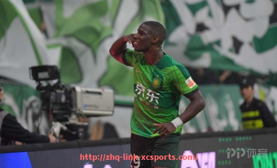 杏彩体育-世俱杯比赛中球员遭遇犯规次数统计与裁判尺度对比