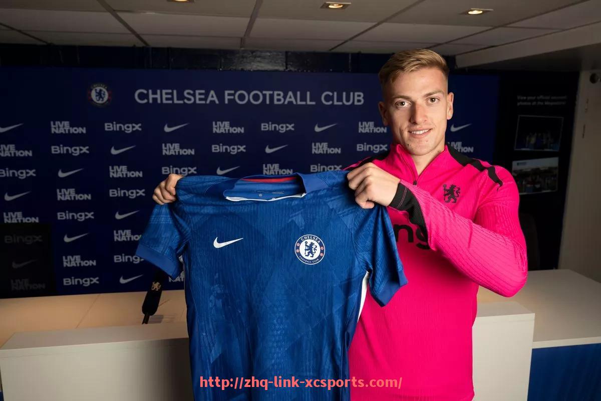 杏彩体育-西甲联赛33轮比赛时间安排与焦点对阵分析